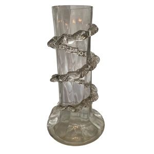 glass victorian vase clear rigaree vine 8 3/4 tall. Base 4 in